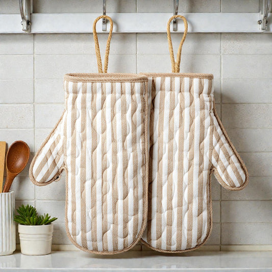 Aesthetic Quilted Cotton Oven Mitt & Pot Holder Set